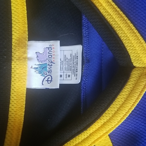 Sold Disney Donald Duck "34" Hockey Jersey - Picture 7 of 9